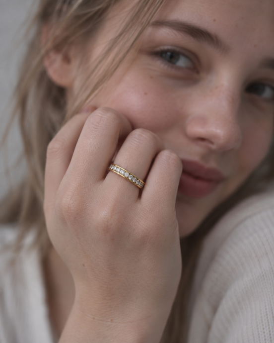 Linear Glow Ring