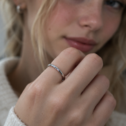 Silent Shine Ring