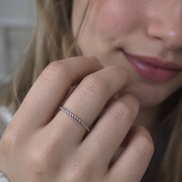 Fil Roug Twist Ring