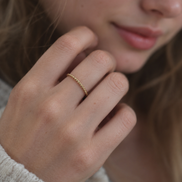 Fil Roug Twist Ring