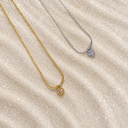 Éclat Tiny Pendant Necklace