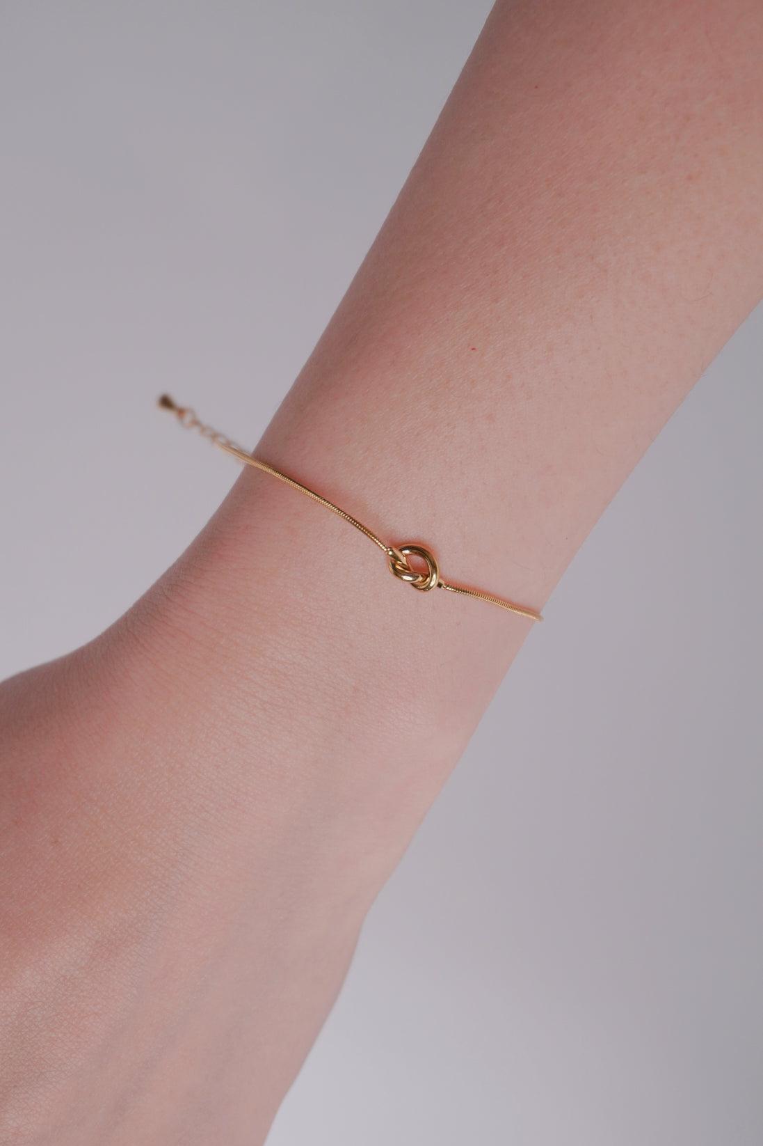 Knot Symbol Bracelet