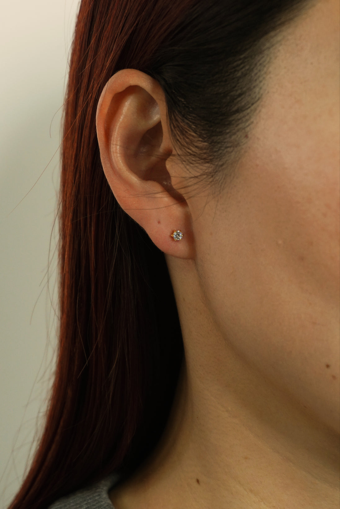 Tiny Spark Stud Pierce