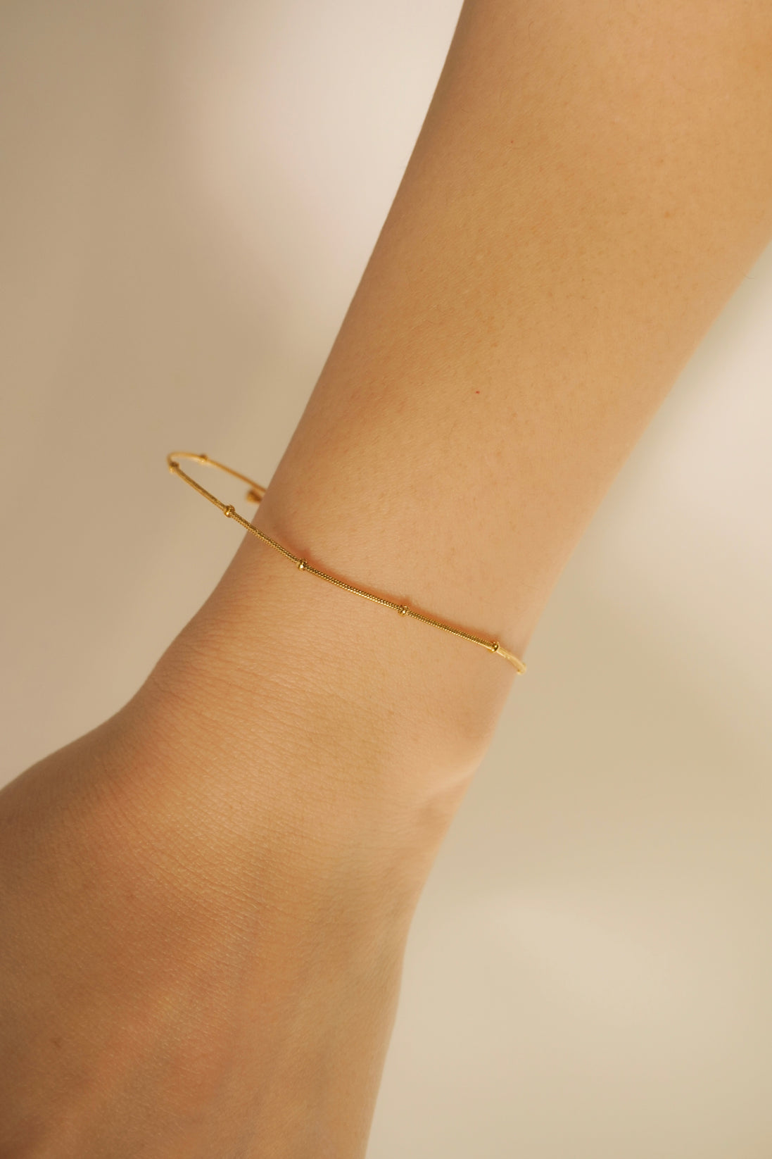 Delicate Dot Chain Bracelet