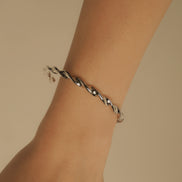 Twist Pulse Bangle