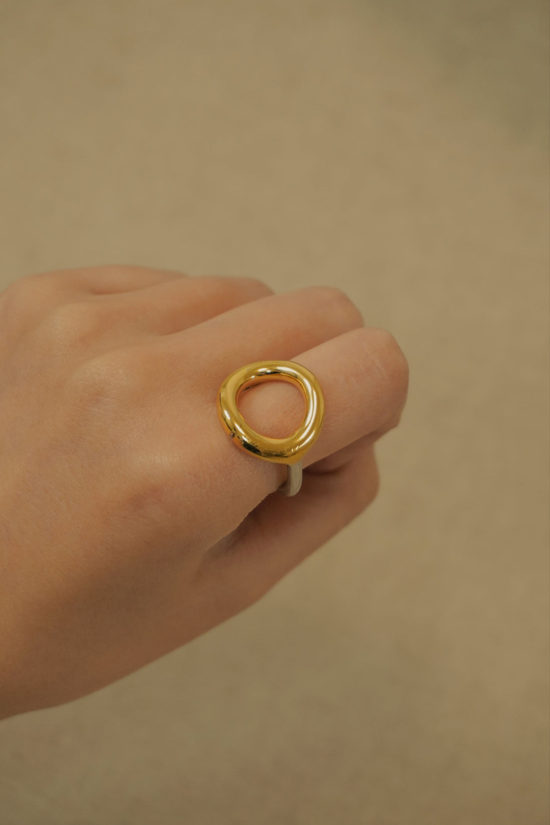Loop Muse Ring