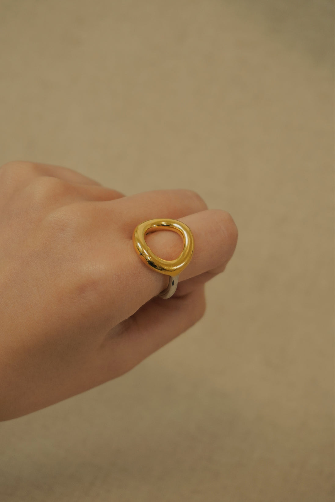 Loop Muse Ring
