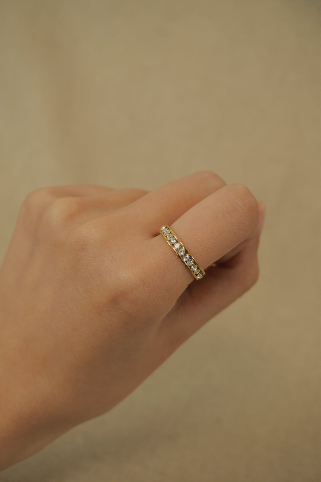 Linear Glow Ring
