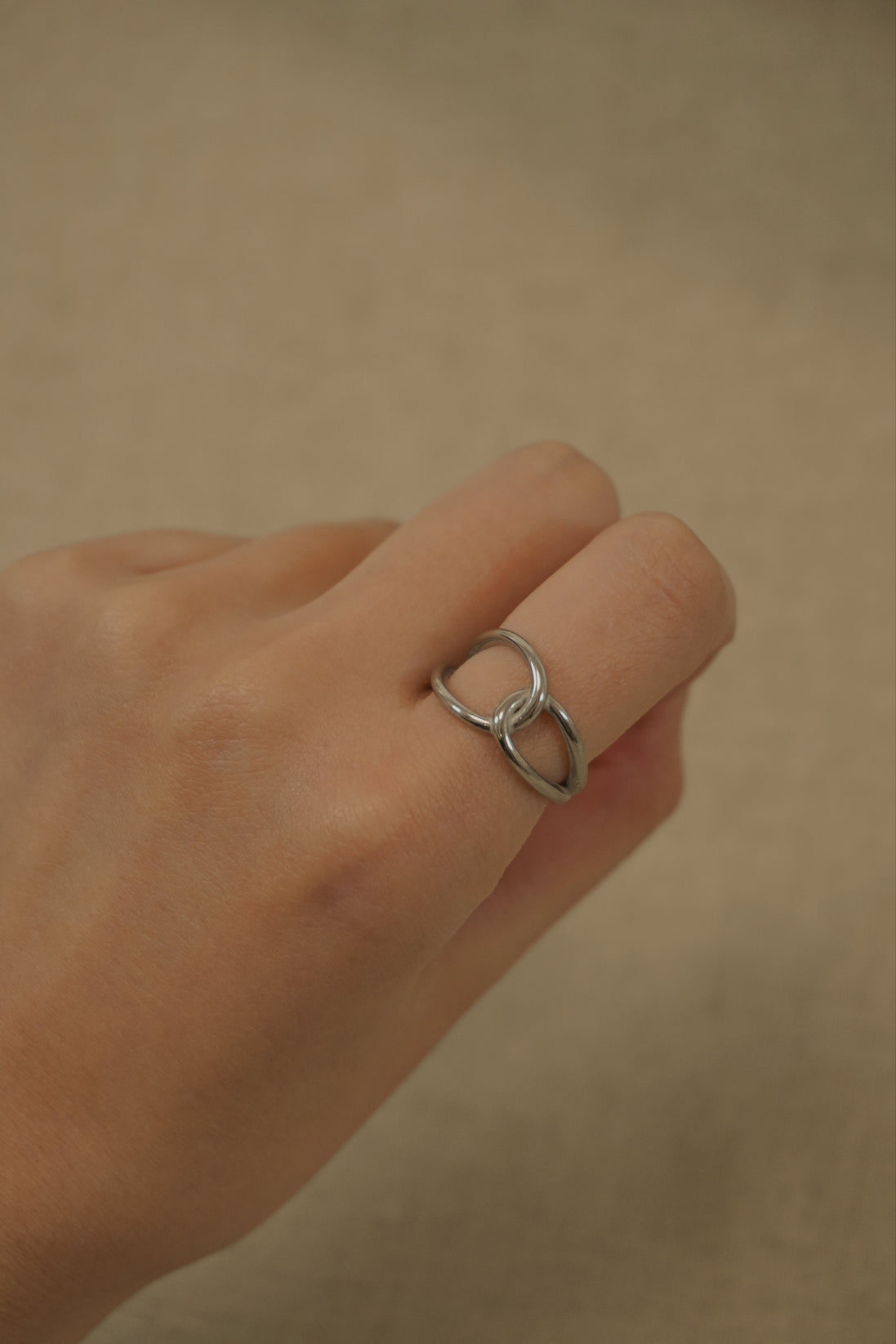 Linked Mood Ring