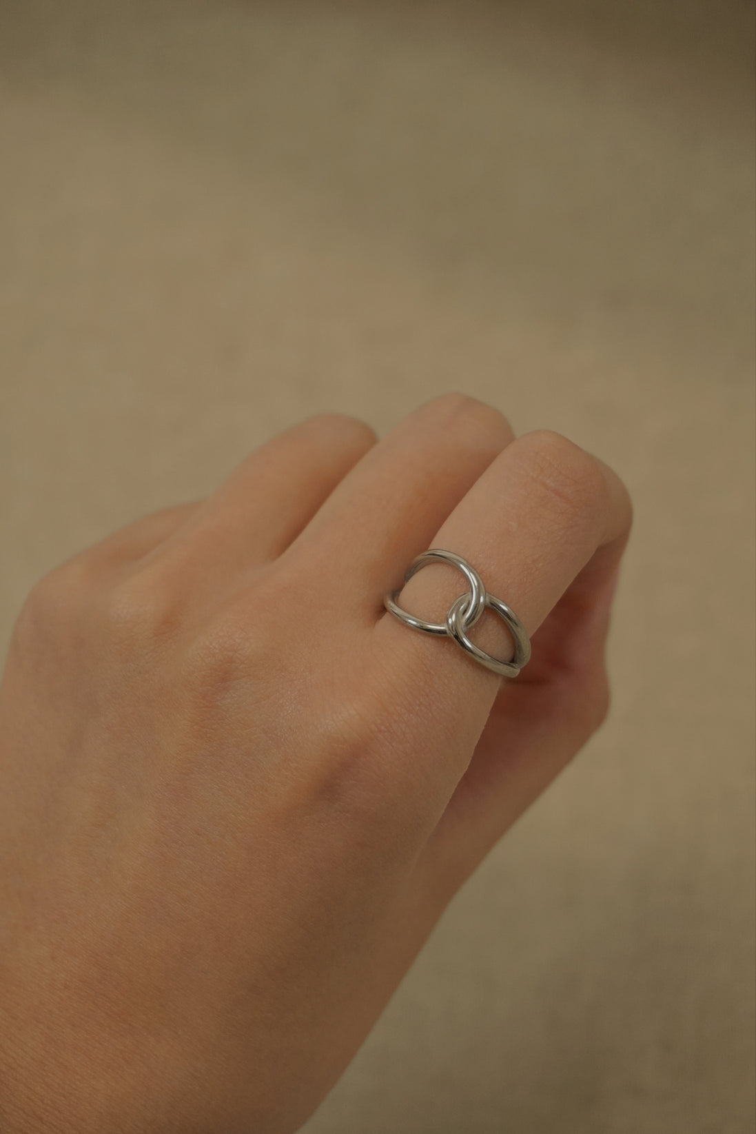 Linked Mood Ring