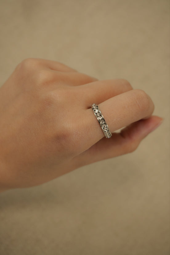 Linear Glow Ring