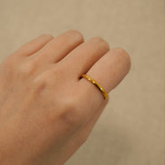 Silent Shine Ring