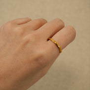 Silent Shine Ring