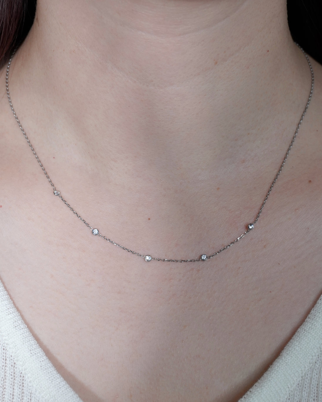 Lumière Dot Necklace