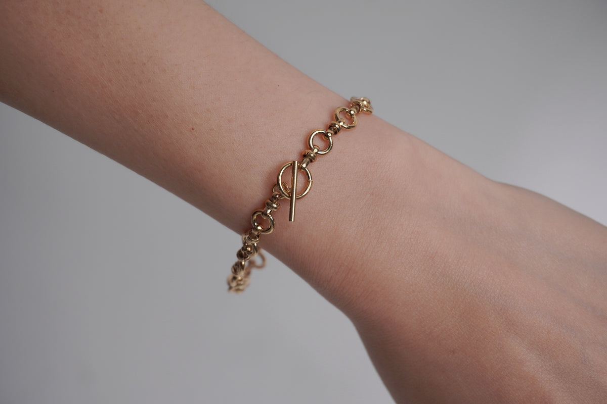 Circle Story Bracelet