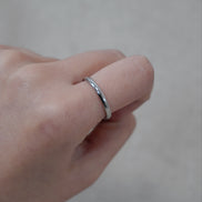 Silent Shine Ring
