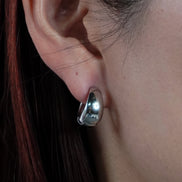 Honey Puff Clip Earring