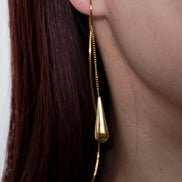 Linear Drip Charm Pierce