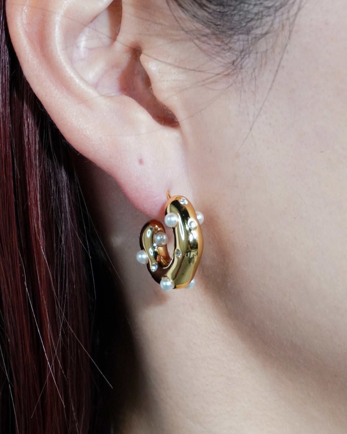 Honey Pearl Pierce