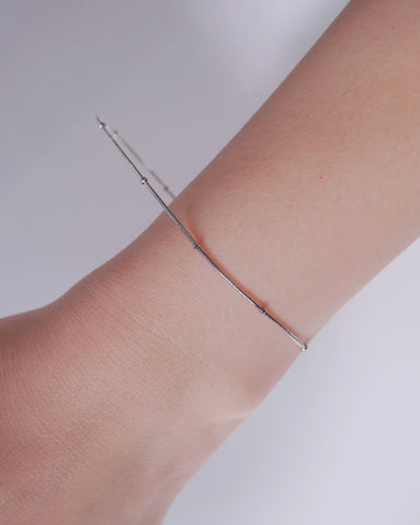 Delicate Dot Chain Bracelet