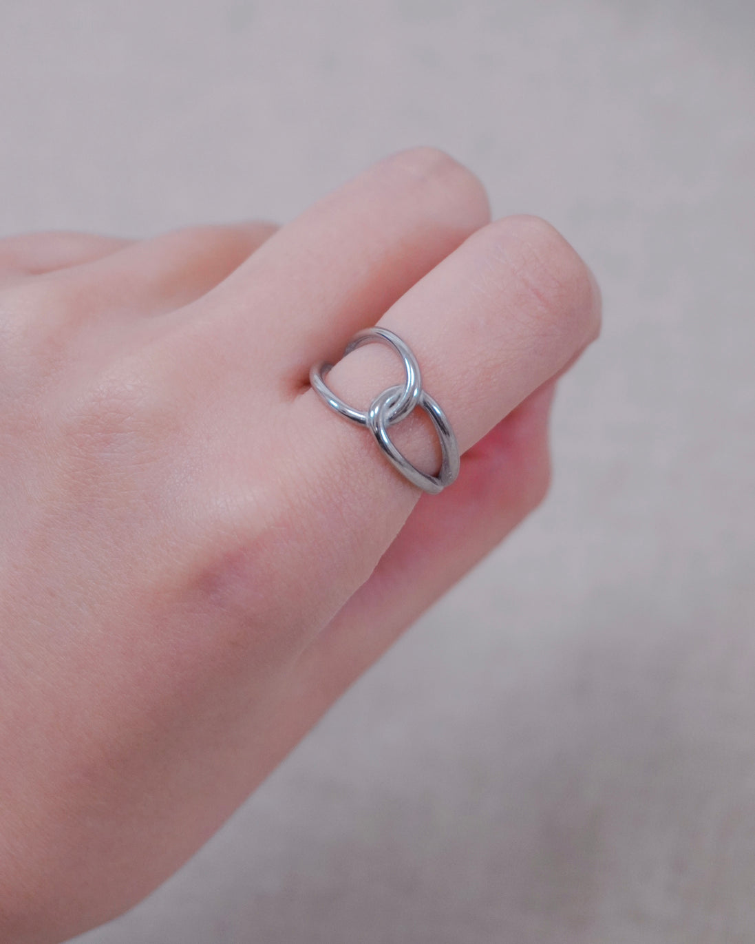 Linked Mood Ring
