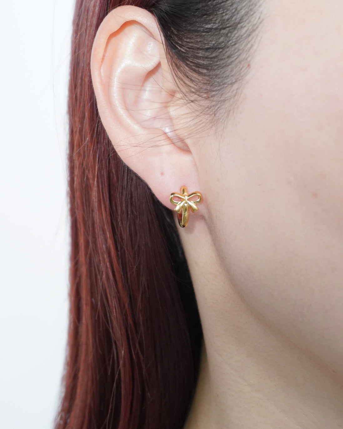 Ribbon Cross Pierce