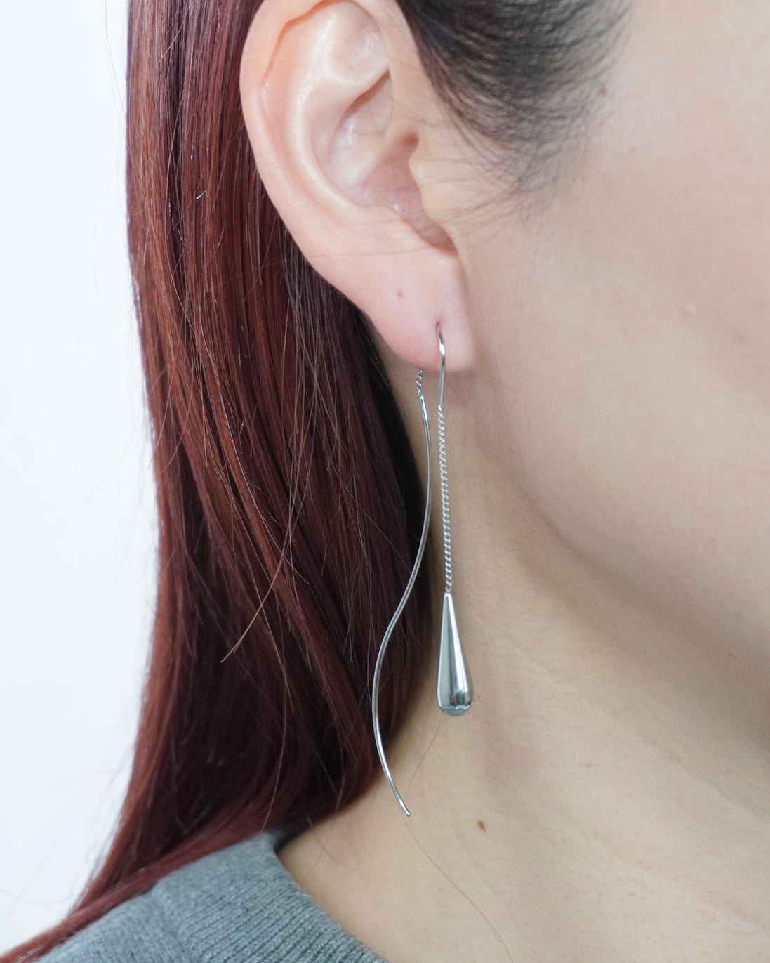 Linear Drip Charm Pierce