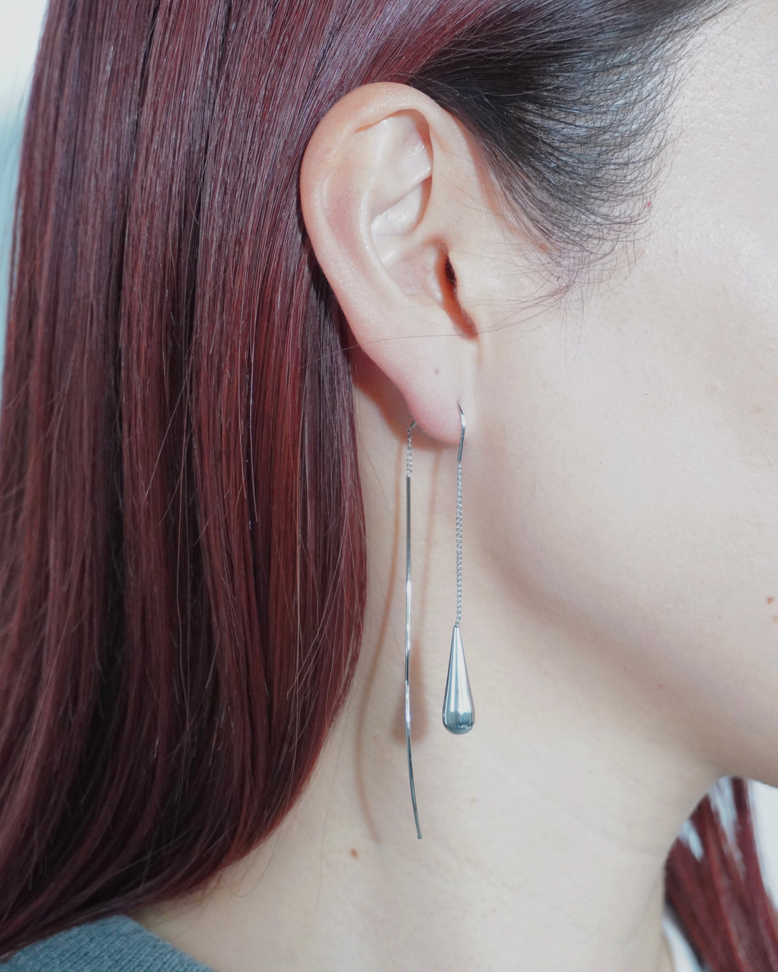 Linear Drip Charm Pierce