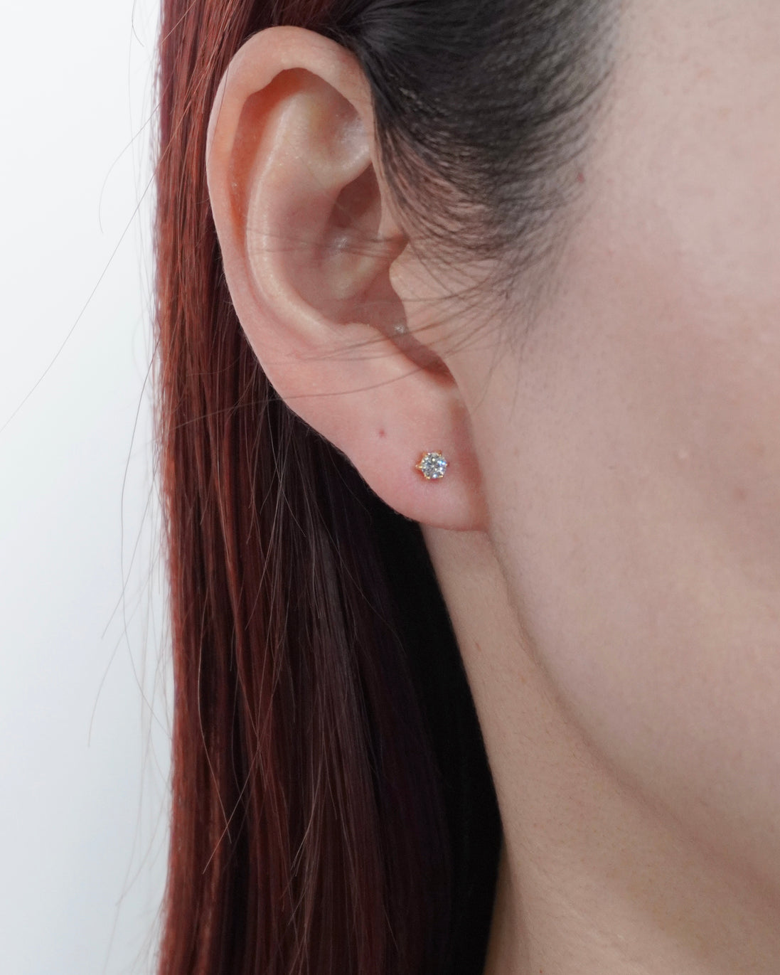 Tiny Spark Stud Pierce