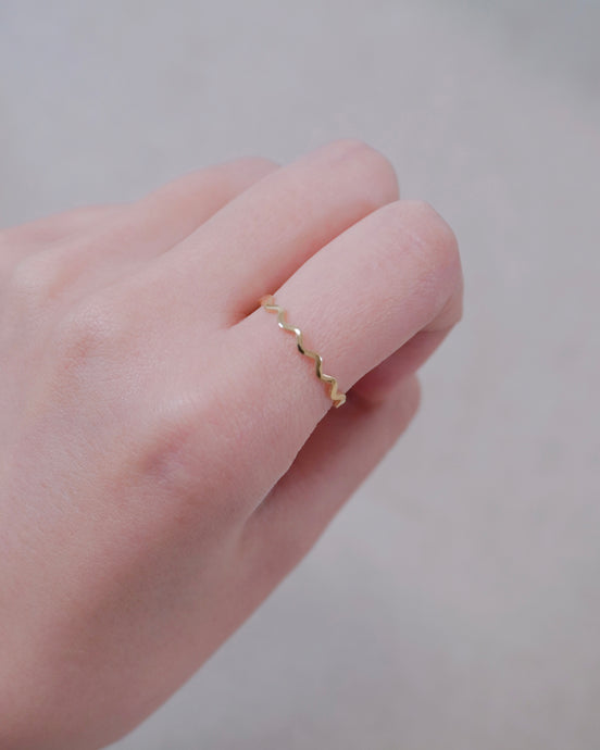 Little Ripple Ring
